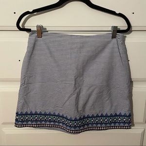 Vineyard vines skirt